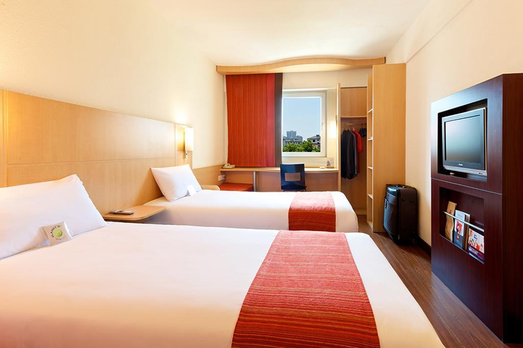 Ibis Leshan City Center Extérieur photo