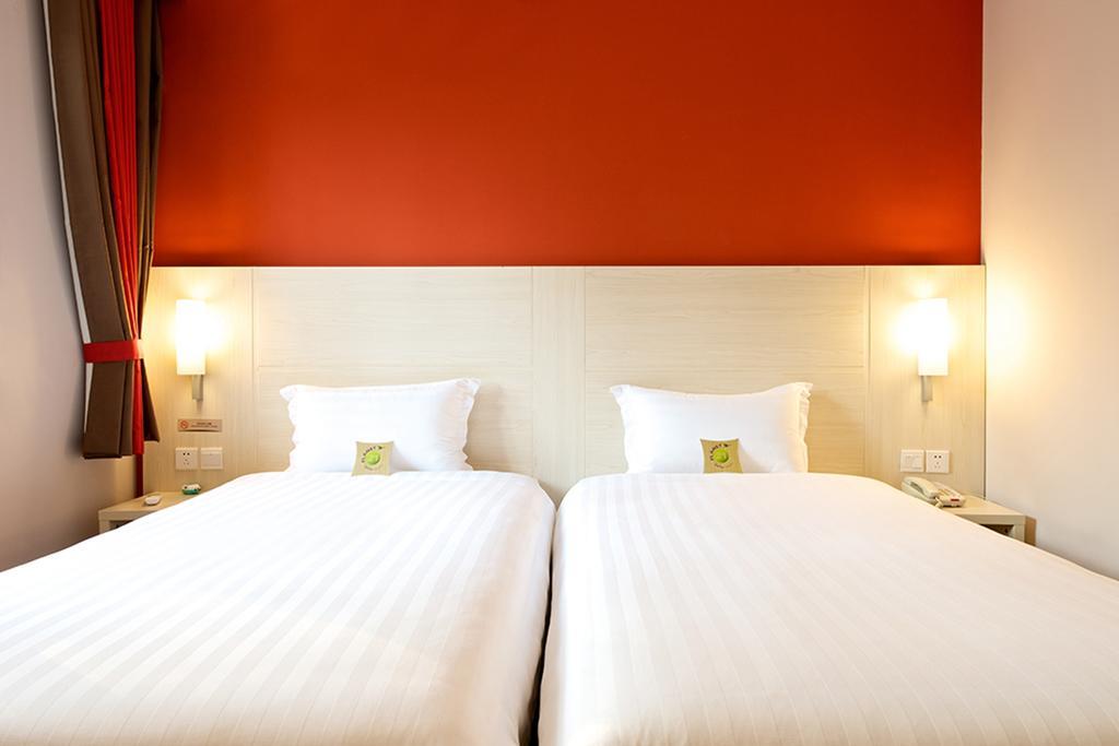 Ibis Leshan City Center Chambre photo