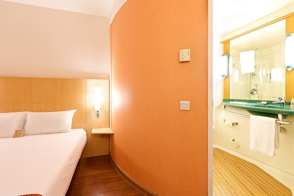 Ibis Leshan City Center Extérieur photo